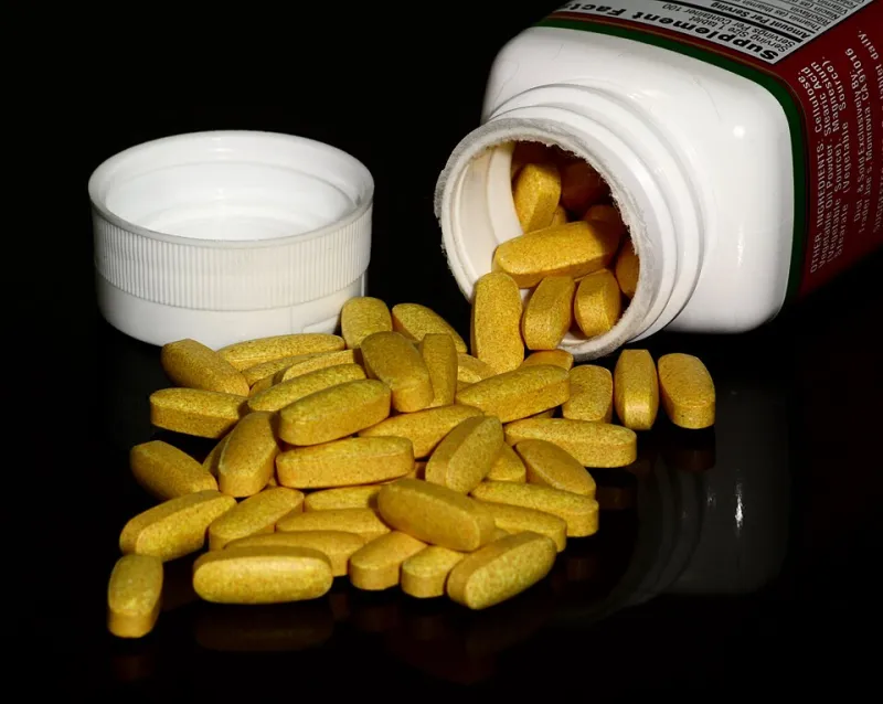Four Lifters, 12 Months, One Giant Receipt: We Added Up Every Supplement Dollar They Spent (And Where It Went)